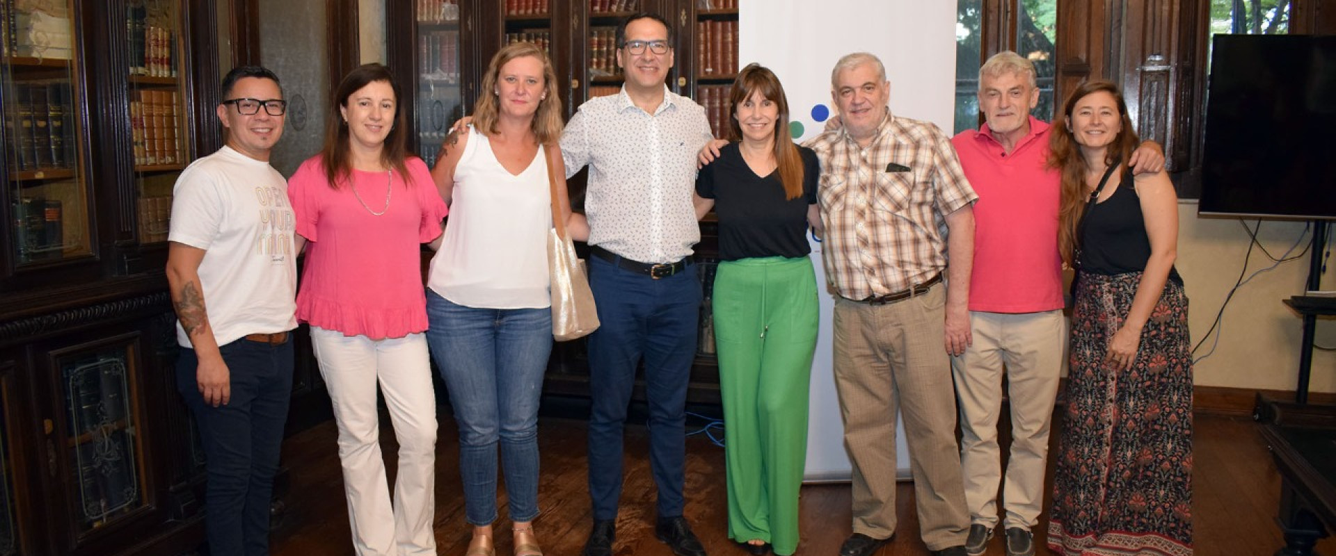 Media Sanción a Ley de Creación de 1095 Cargos Profesionales