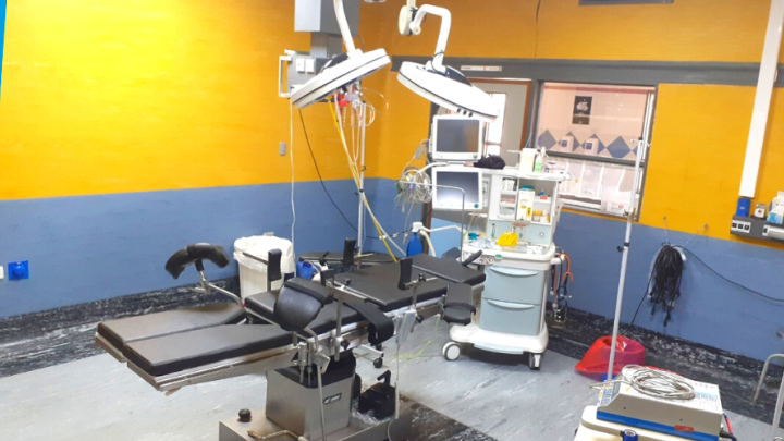 Nuevo Equipamiento: el Hospital incorporó una mesa de cirugía eléctrica fluoroscópica