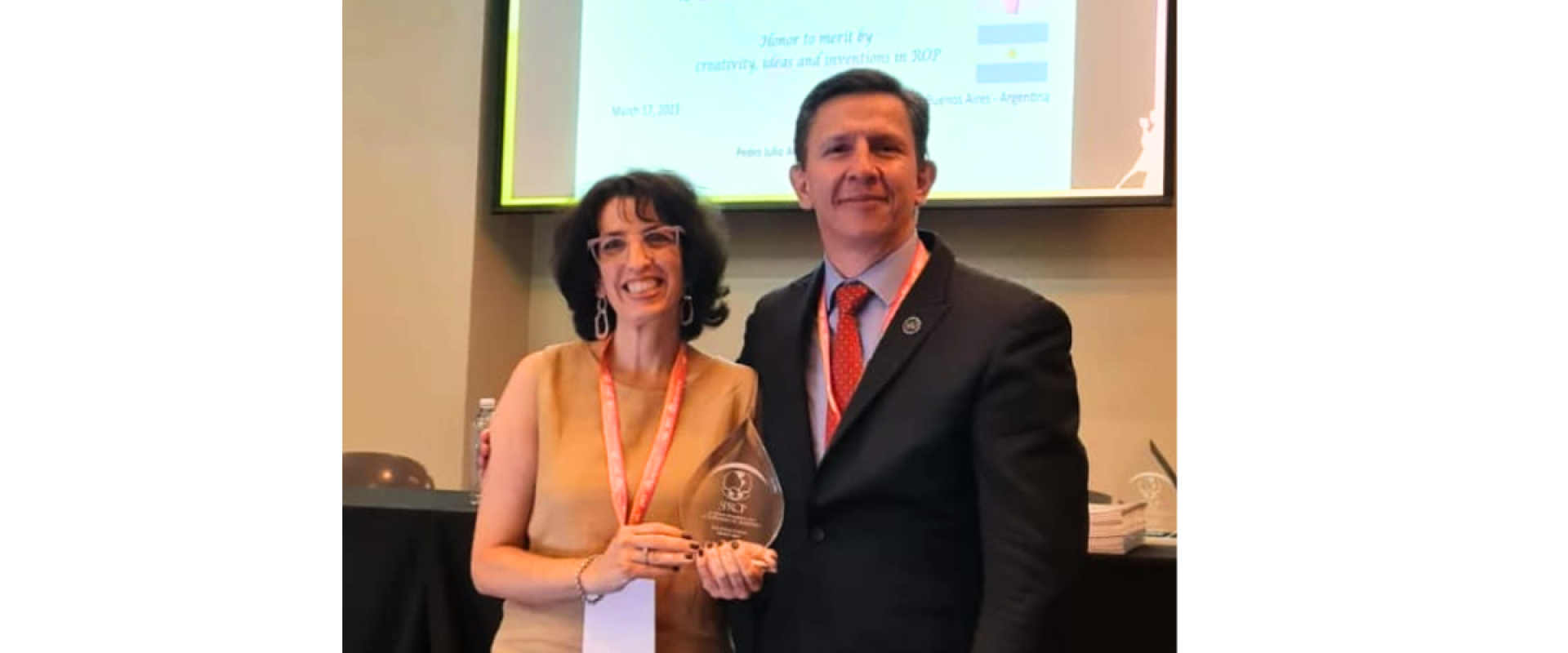 Reconocimiento Internacional a la Dra. Virginia Reca, Jefa de Oftalmología de nuestro Hospital
