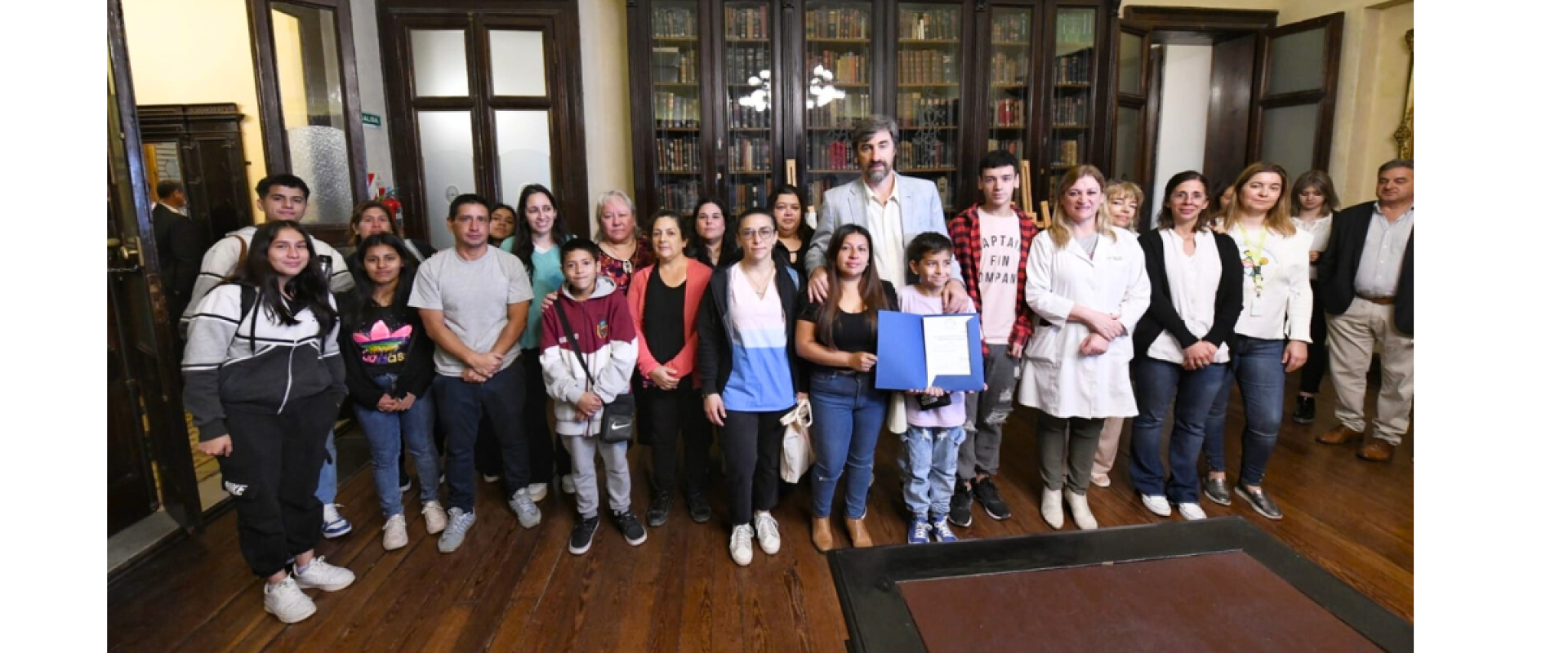 Primera presentación del libro Los Colores De Santi