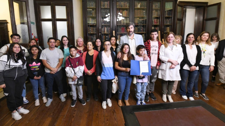 Primera presentación del libro Los Colores De Santi